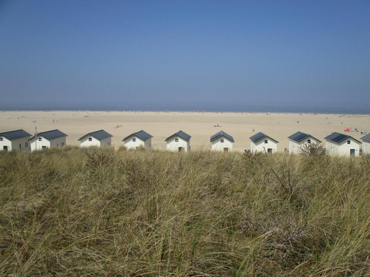 Vakantiehuisje Gelegen Op Een Kattensprong Van Veerse Meer En Noordzee! Kamperland Exterior photo